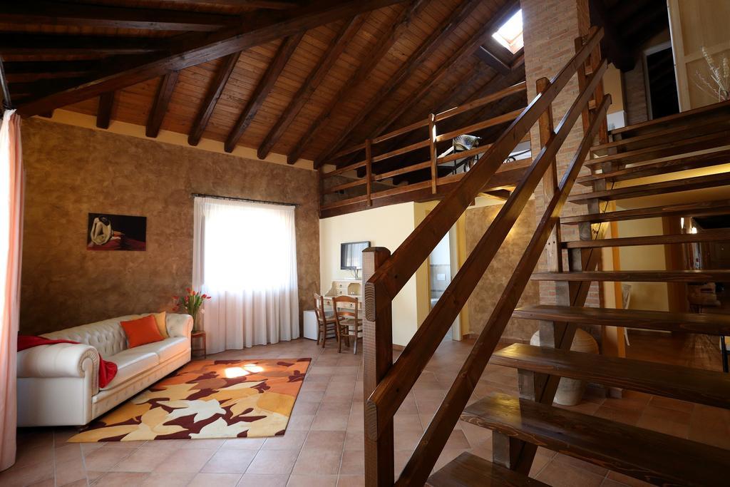 Agriturismo Creta Rossa Torre di Ruggiero المظهر الخارجي الصورة