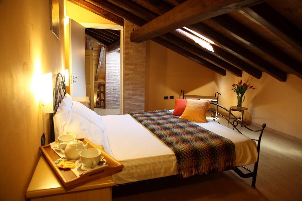 Agriturismo Creta Rossa Torre di Ruggiero المظهر الخارجي الصورة